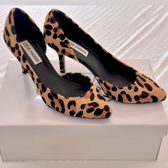 NWT Steve Madden | Elusive-L Leopard Cow-hair Heels - Picture 1 of 4